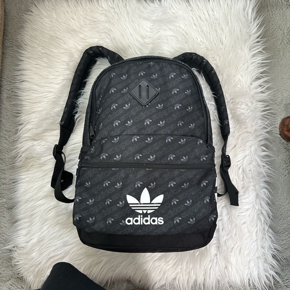 ADIDAS ORIGINALS BASE BACKPACK MONOGRAM/BLACK/WHITE, NEW NO TAG - Picture 2 of 6